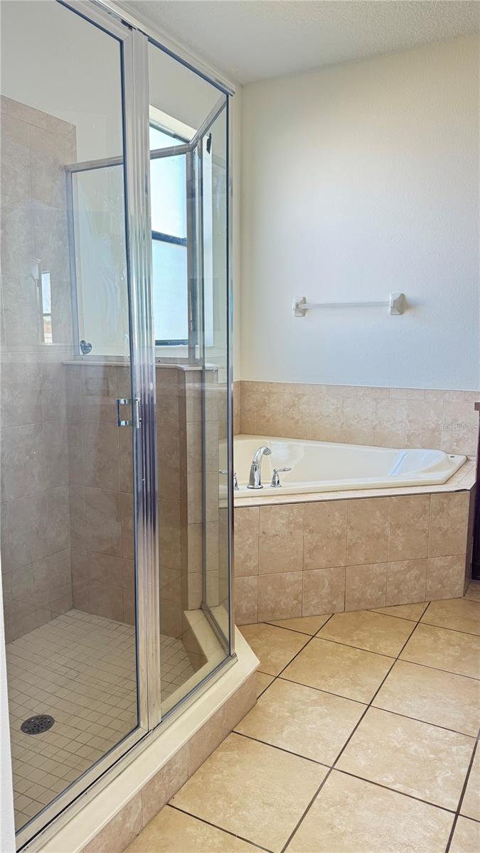 Image 21 of 28 For 2713 Kinsey Drive