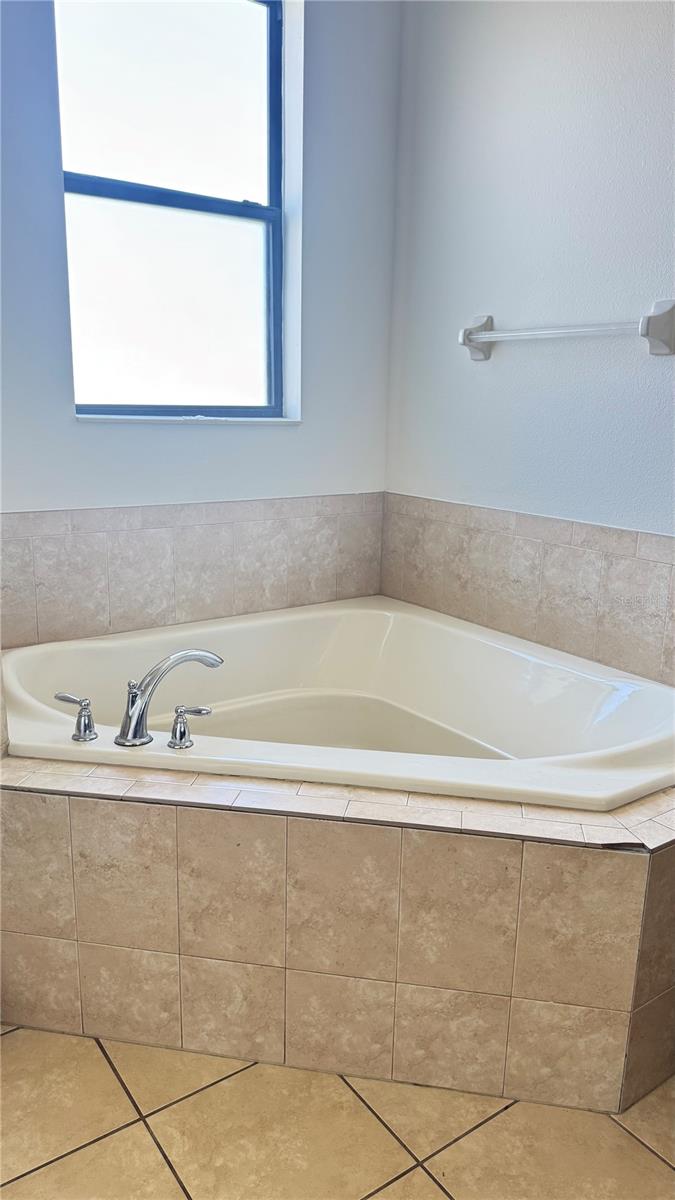 Image 22 of 28 For 2713 Kinsey Drive