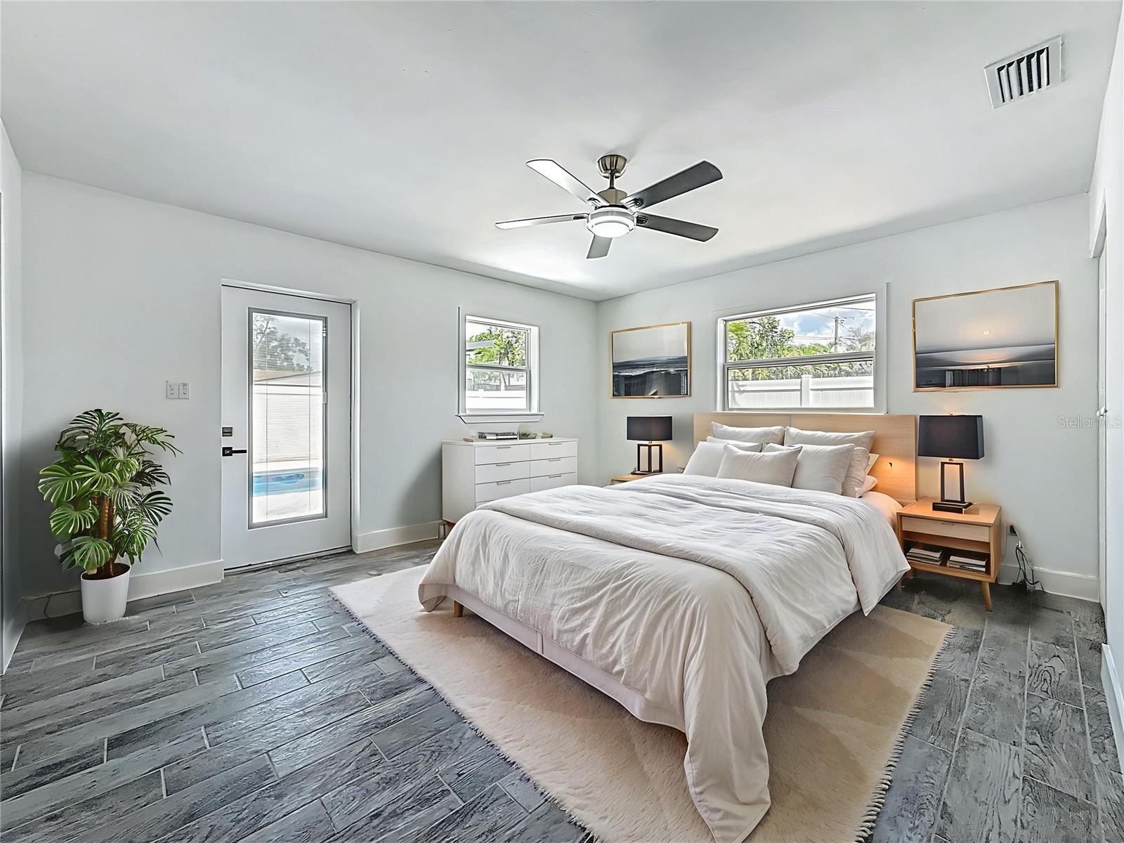 Image 13 of 41 For 3768 Arkansas Avenue Ne