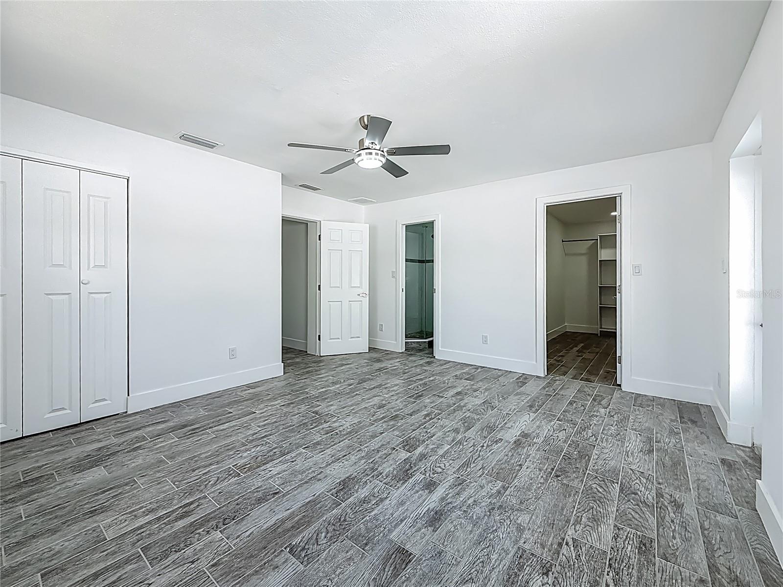 Image 22 of 41 For 3768 Arkansas Avenue Ne