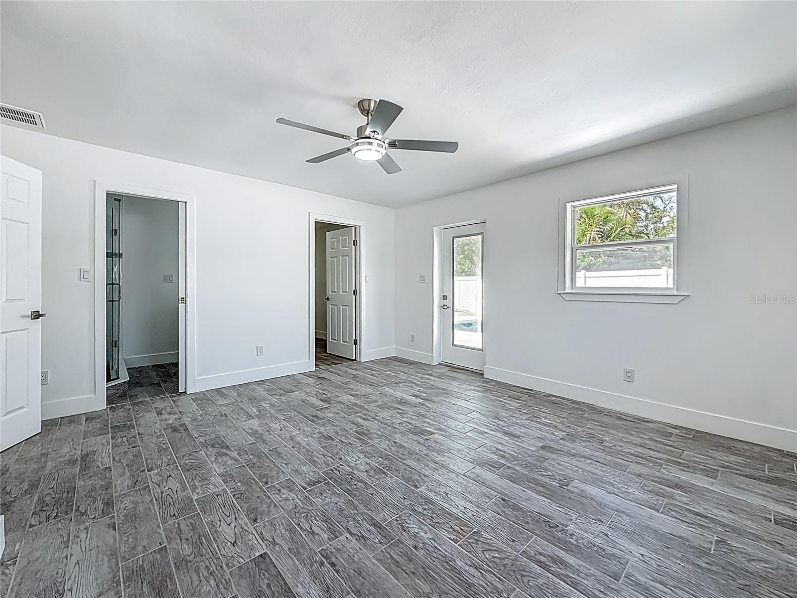 Image 24 of 41 For 3768 Arkansas Avenue Ne