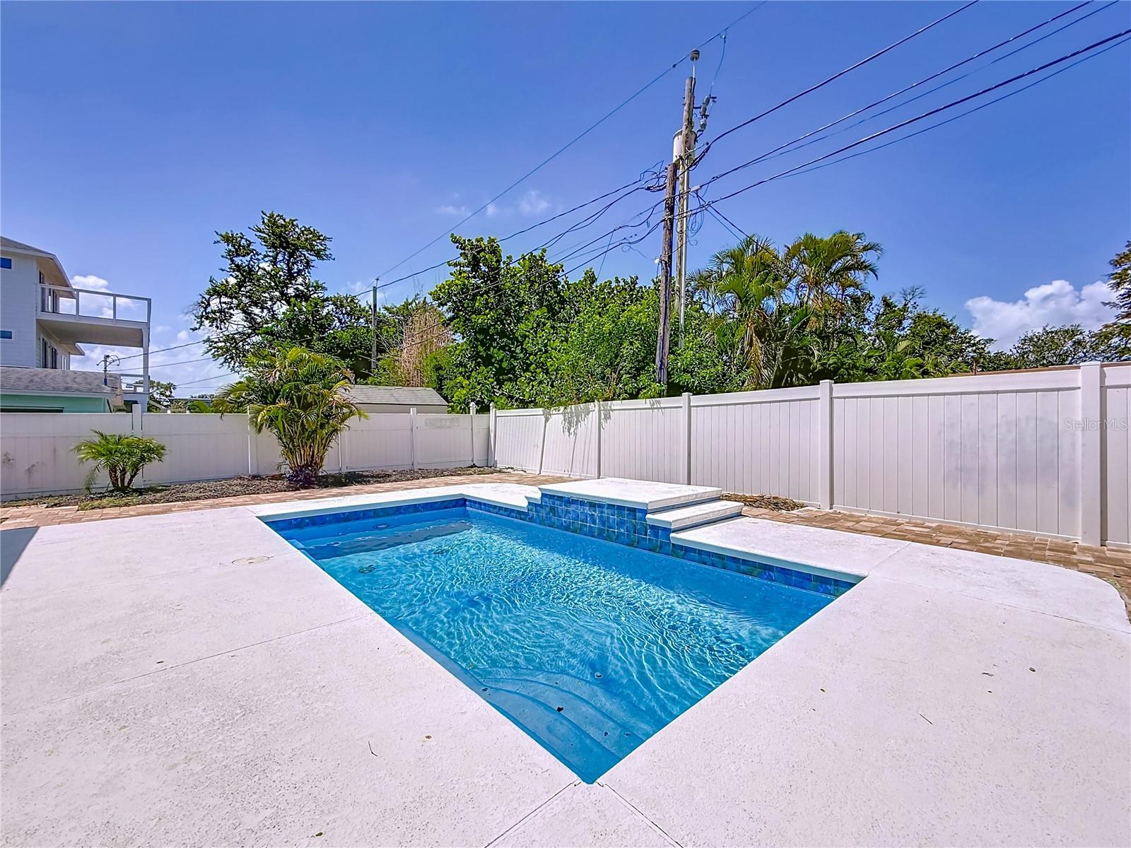 Image 36 of 41 For 3768 Arkansas Avenue Ne