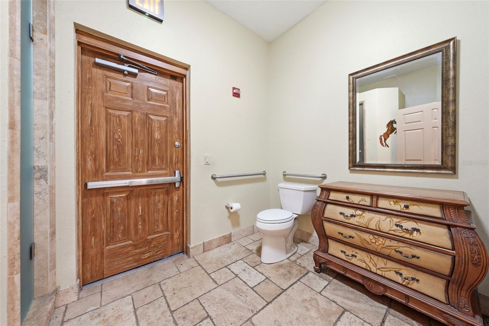 Image 17 of 67 For 2020 Haas Road