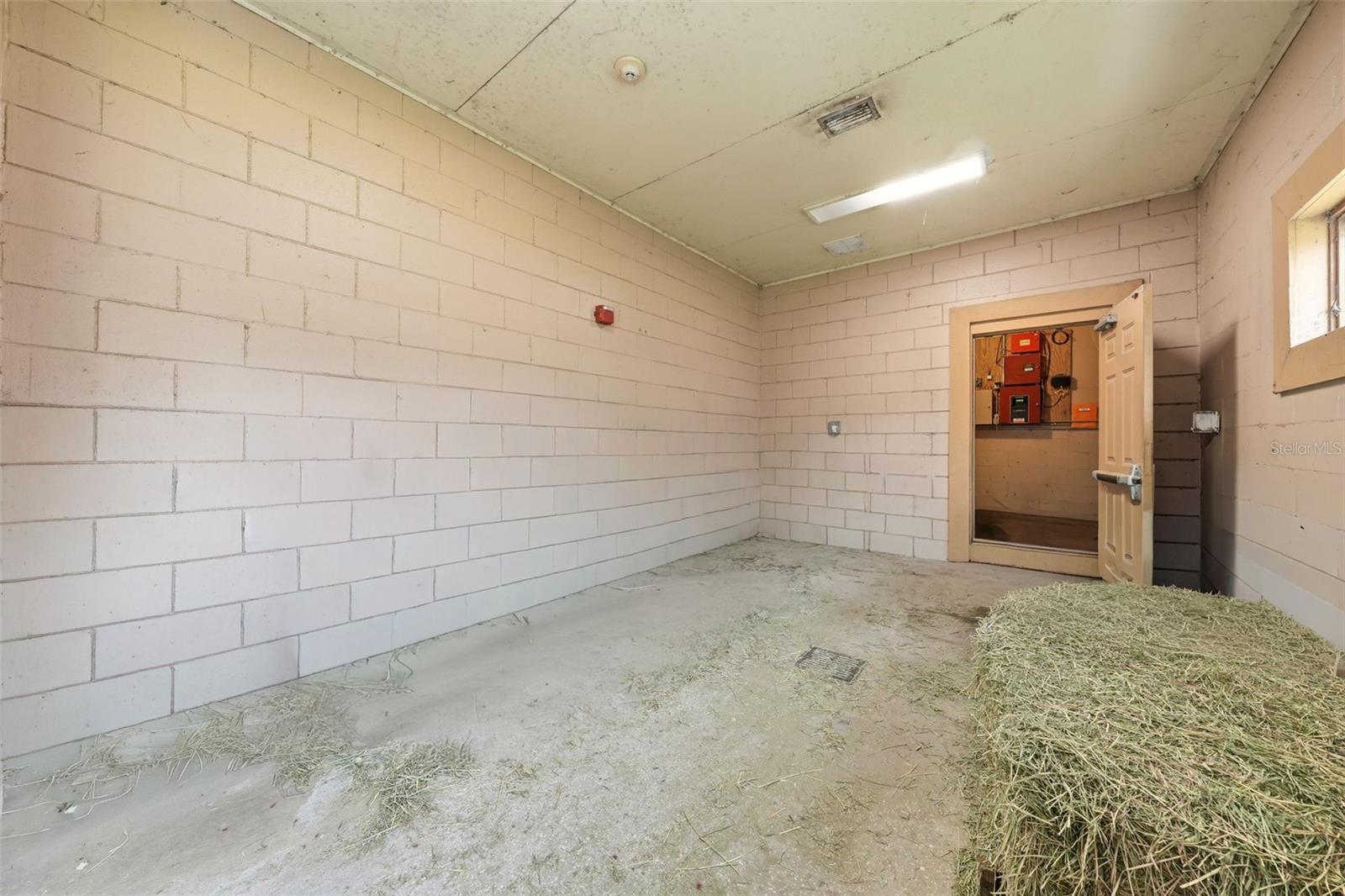 Image 42 of 67 For 2020 Haas Road