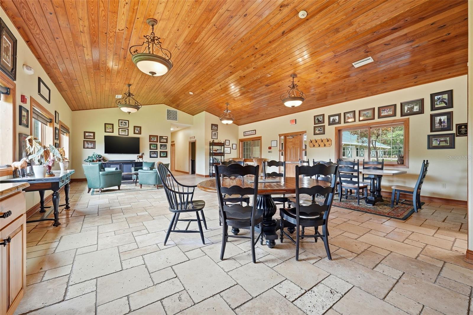 Image 6 of 67 For 2020 Haas Road