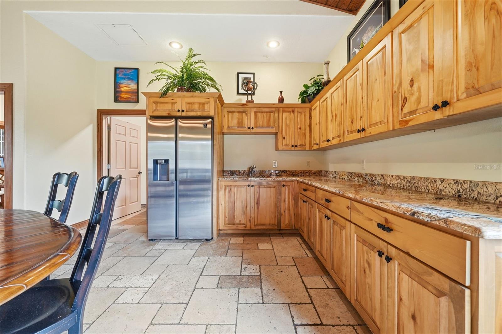 Image 9 of 67 For 2020 Haas Road