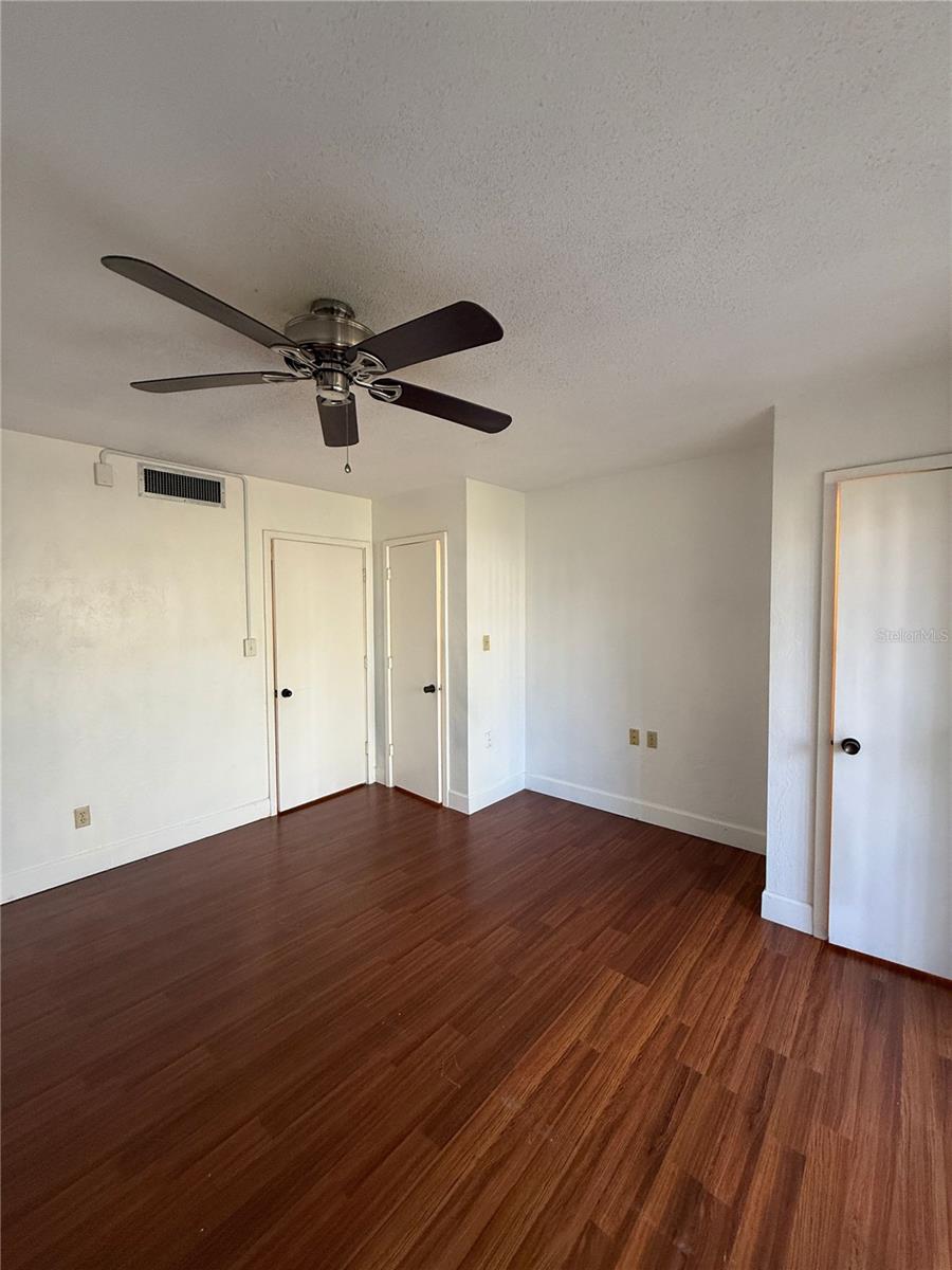 Image 9 of 16 For 2273 Burnway Road 2273