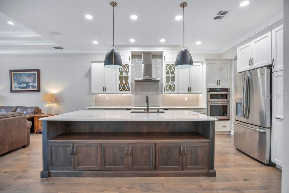 Image 16 of 55 For 328 Mapleview Court