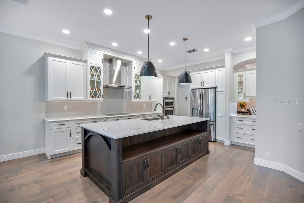 Image 18 of 55 For 328 Mapleview Court