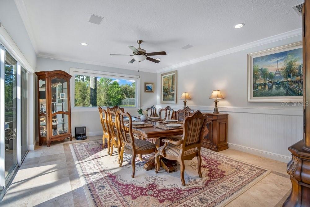 Image 23 of 55 For 328 Mapleview Court