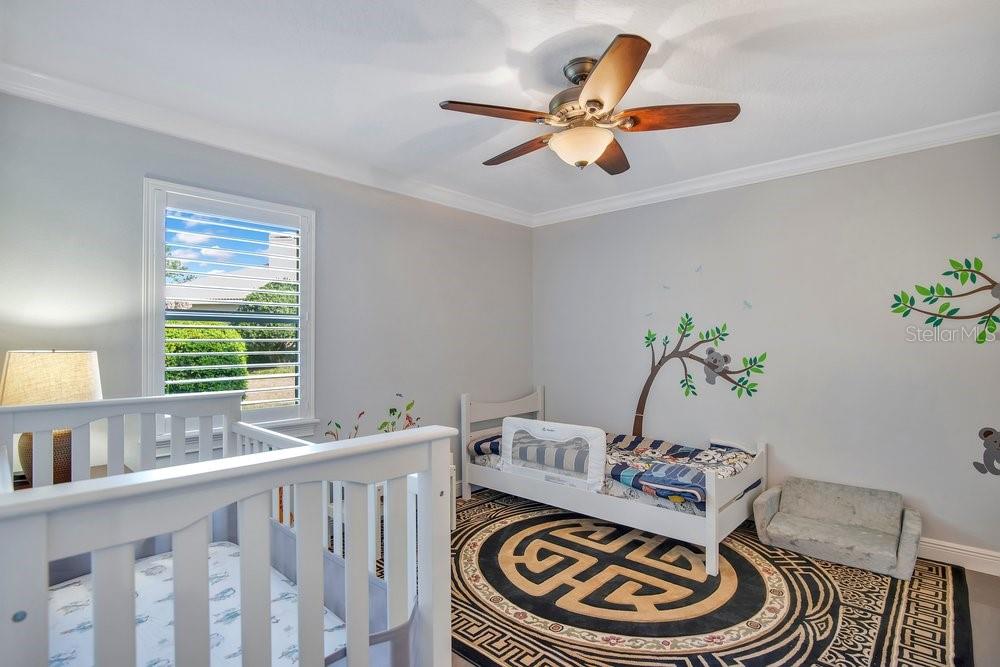 Image 32 of 55 For 328 Mapleview Court