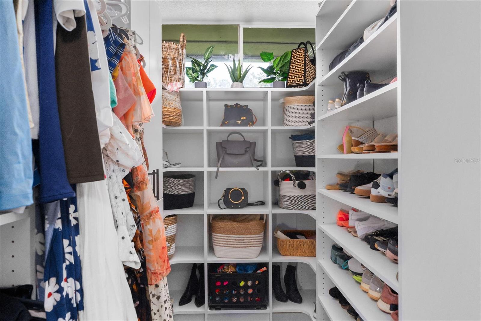 Image 23 of 52 For 4551 1st Avenue