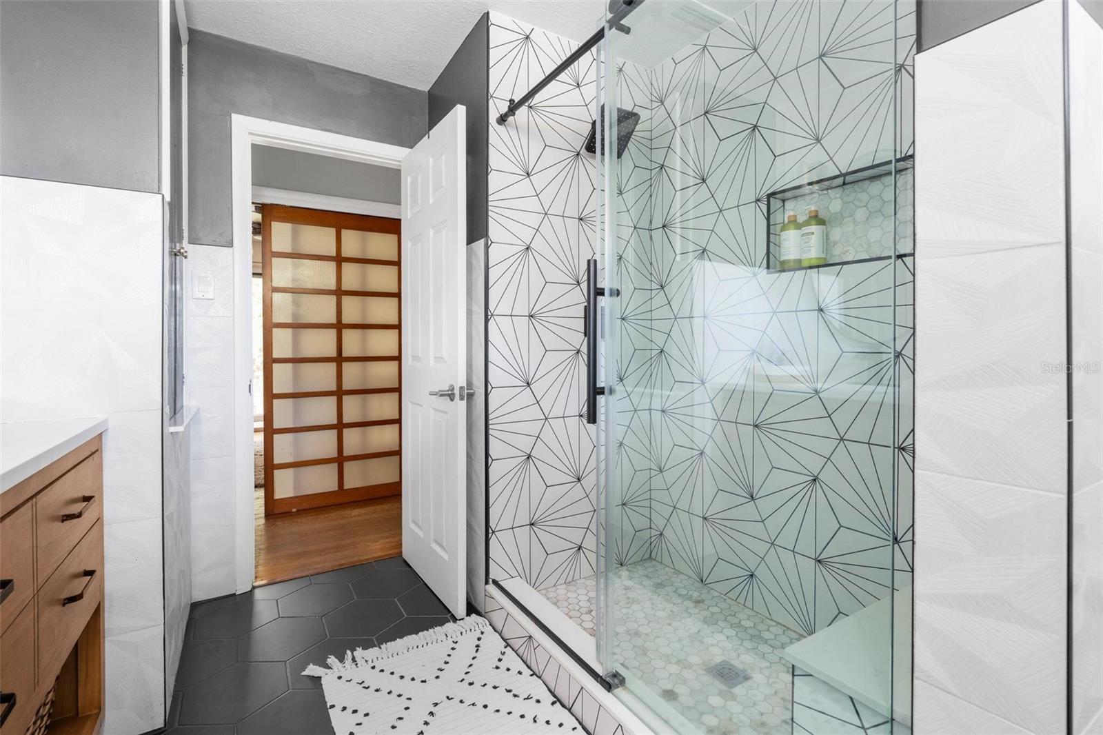 Image 28 of 52 For 4551 1st Avenue