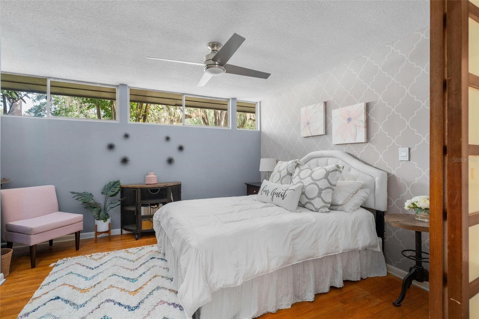 Image 32 of 52 For 4551 1st Avenue