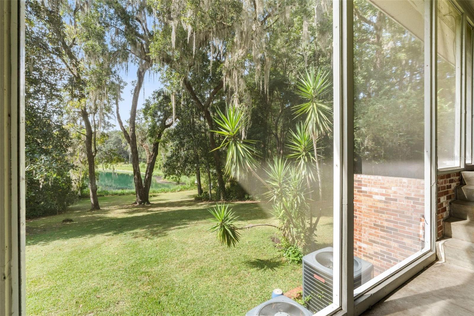 Image 38 of 52 For 4551 1st Avenue