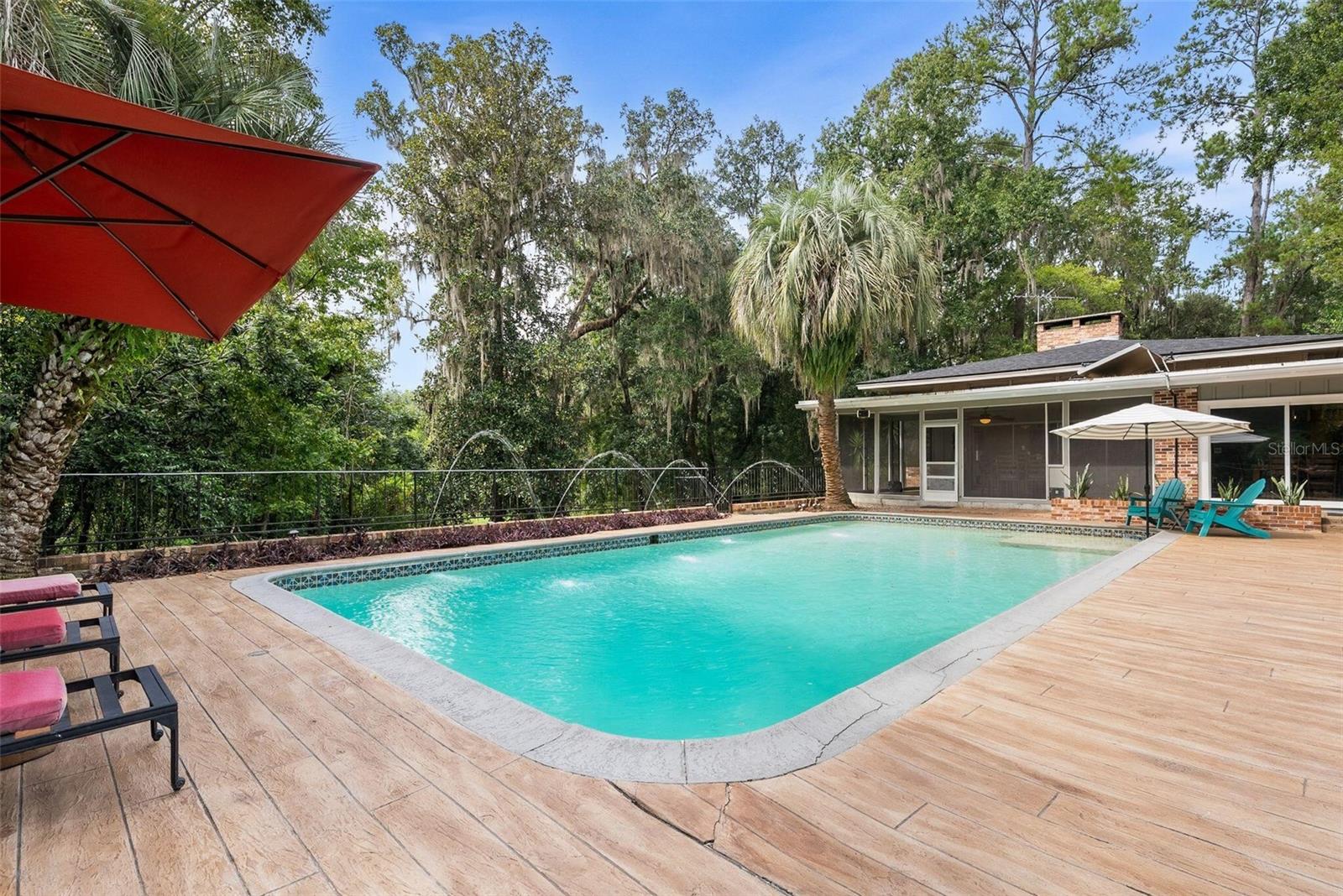 Image 42 of 52 For 4551 1st Avenue