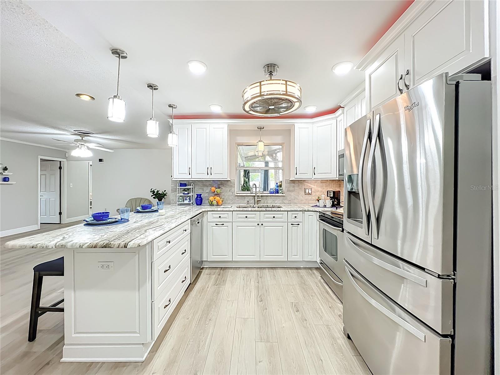 Image 14 of 59 For 737 Hardwick Court