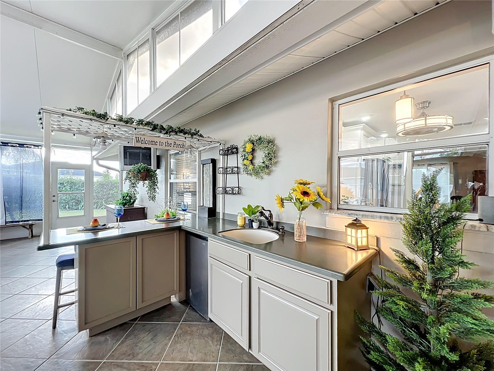 Image 26 of 59 For 737 Hardwick Court