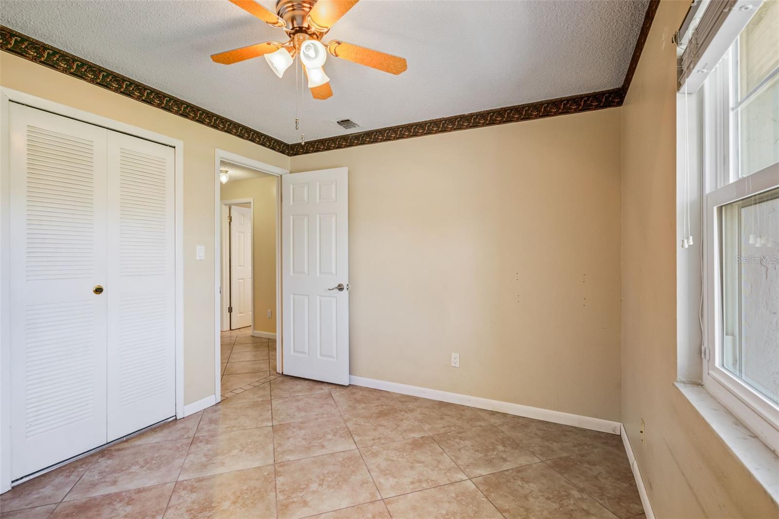 Image 14 of 22 For 8234 Imber Street