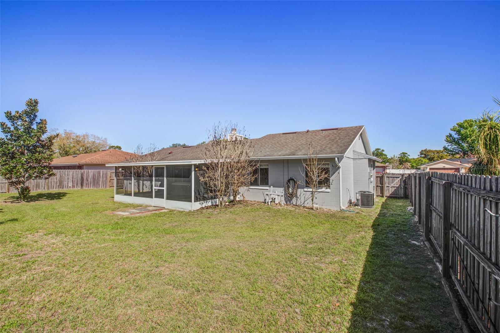 Image 20 of 22 For 8234 Imber Street