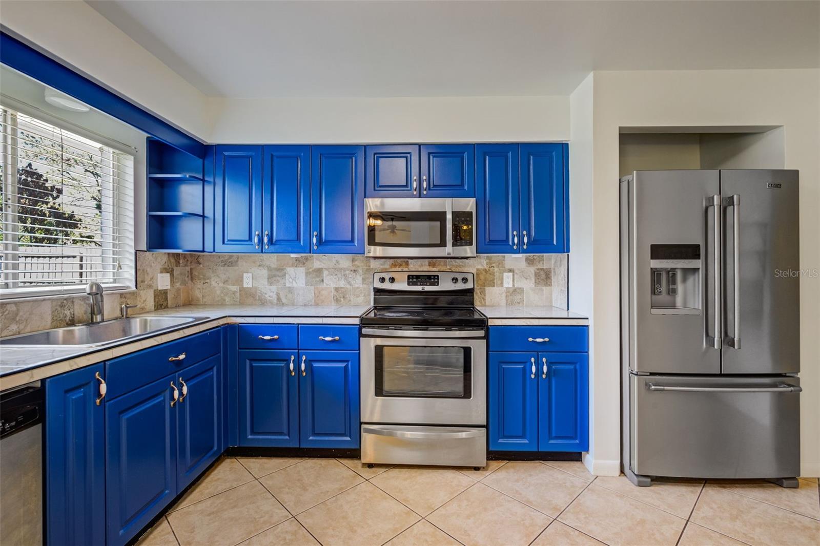 Image 8 of 22 For 8234 Imber Street