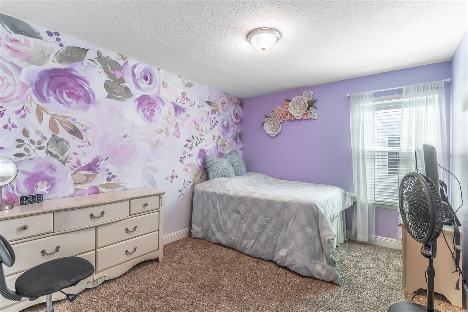 Image 36 of 42 For 689 Seven Oaks Boulevard