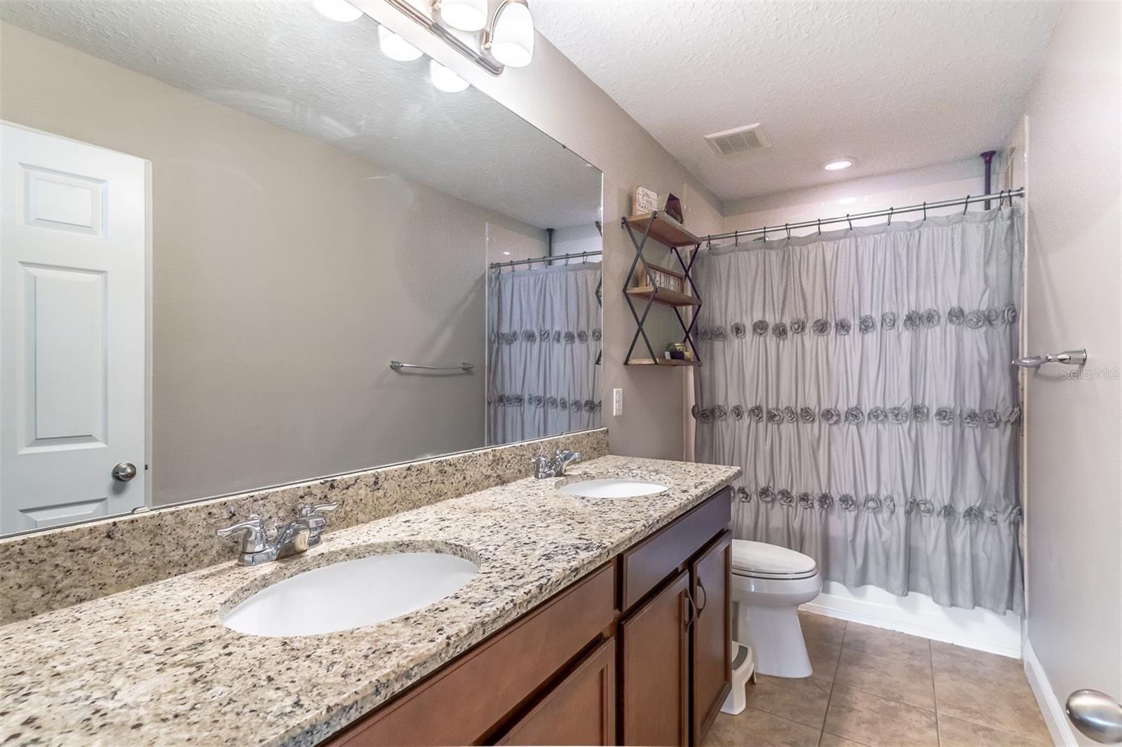 Image 37 of 42 For 689 Seven Oaks Boulevard