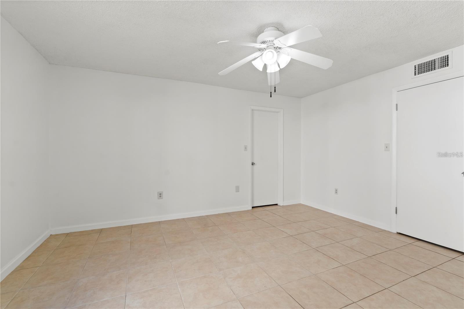 Image 12 of 22 For 530 Orange Drive 11