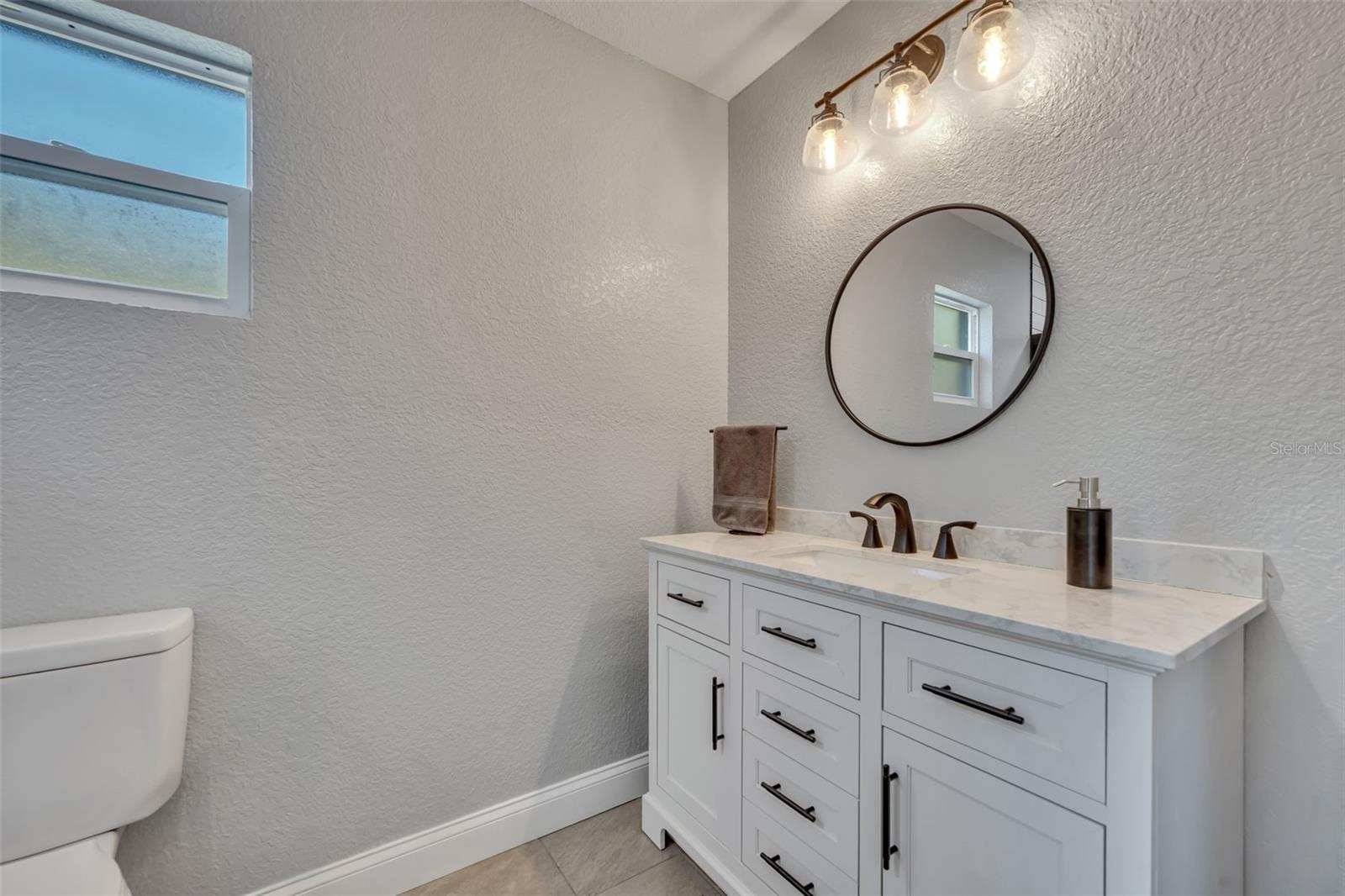 Image 17 of 38 For 1350 Arapaho Trail