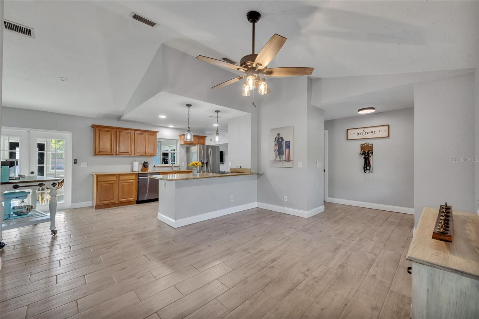 Image 3 of 38 For 1350 Arapaho Trail