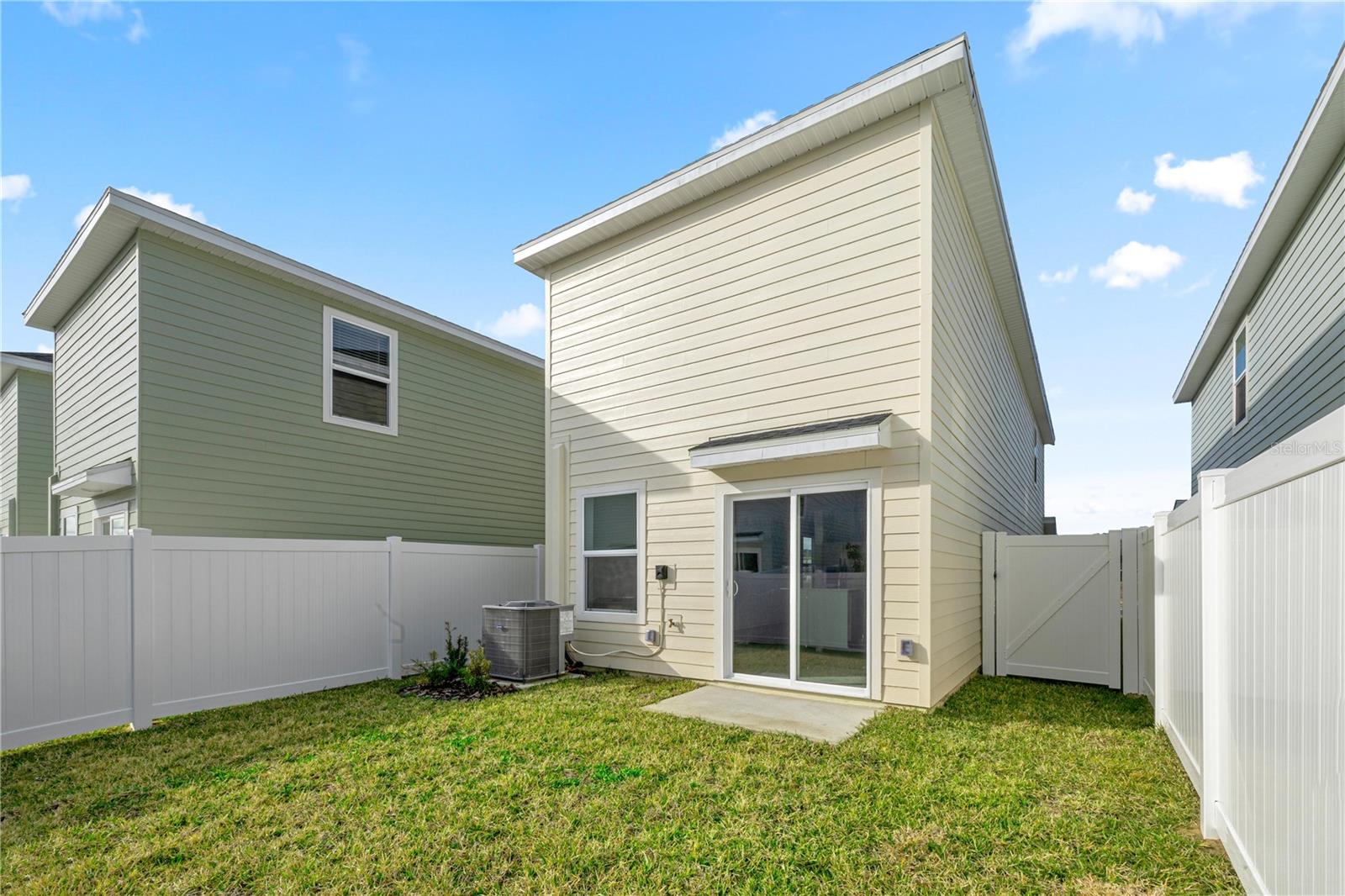 Image 3 of 7 For 7195 92nd Street