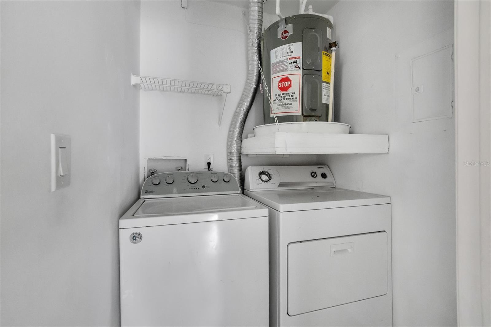 Image 23 of 31 For 413 Fountainhead Circle 132