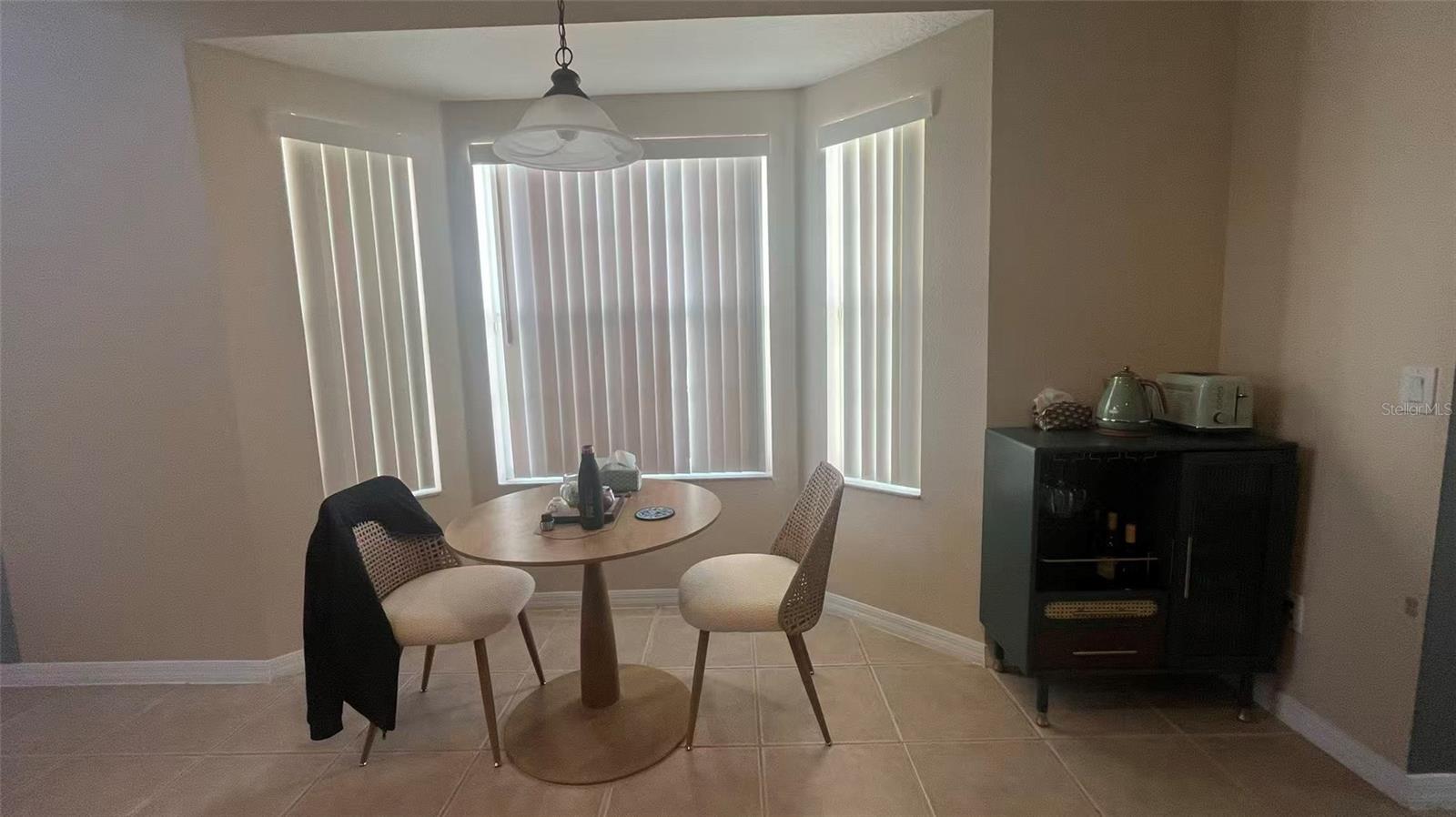 Image 14 of 21 For 9910 Moss Rose Way