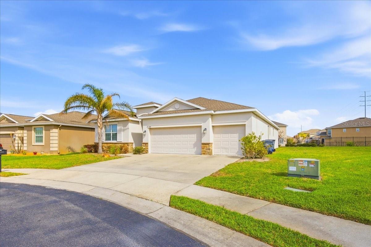Image 2 of 43 For 4208 Cortland Drive