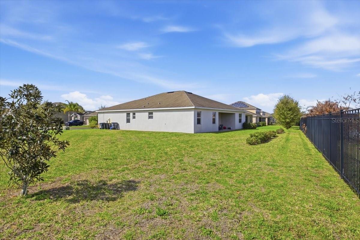 Image 31 of 43 For 4208 Cortland Drive
