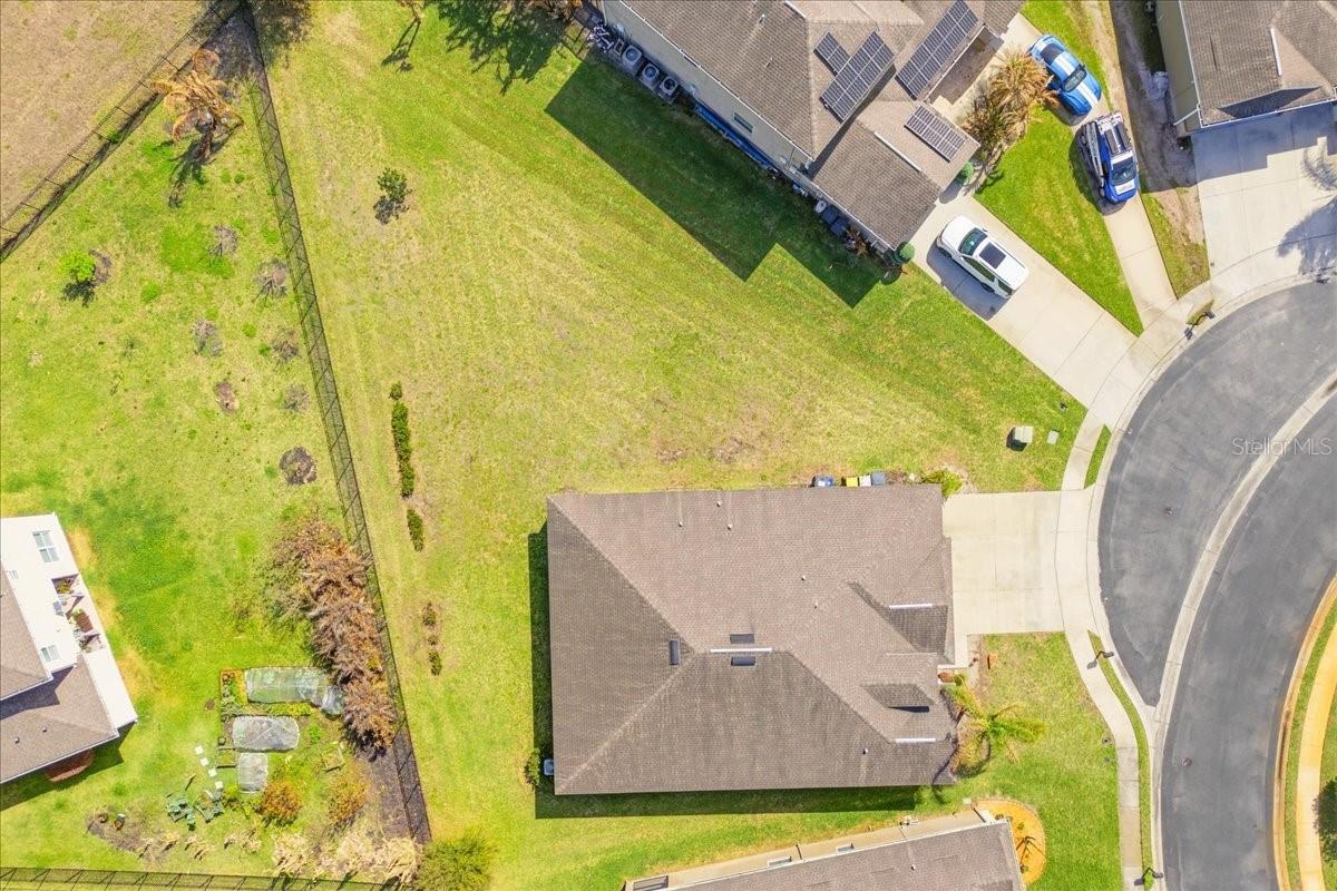 Image 40 of 43 For 4208 Cortland Drive