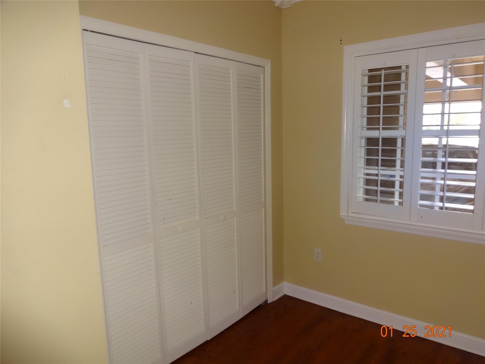 Image 36 of 61 For 1144 Delaney Avenue 1144