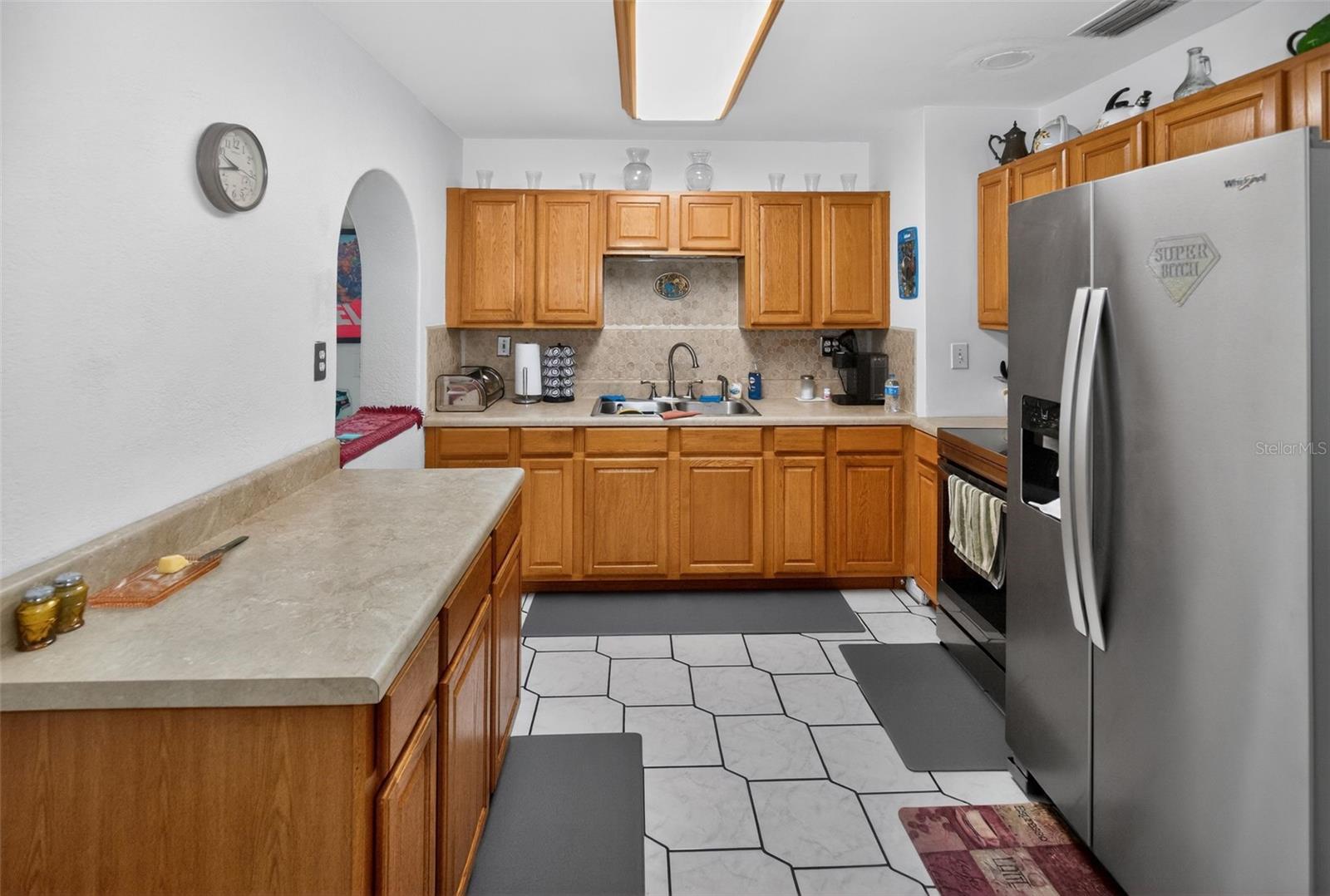 Image 10 of 34 For 10223 Armenia Avenue