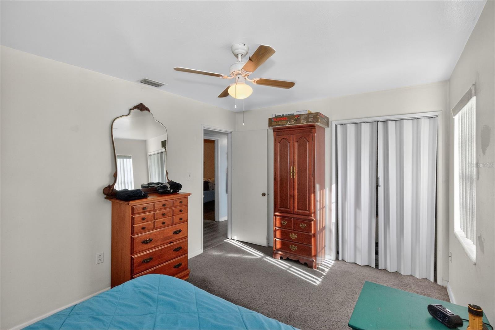 Image 18 of 34 For 10223 Armenia Avenue