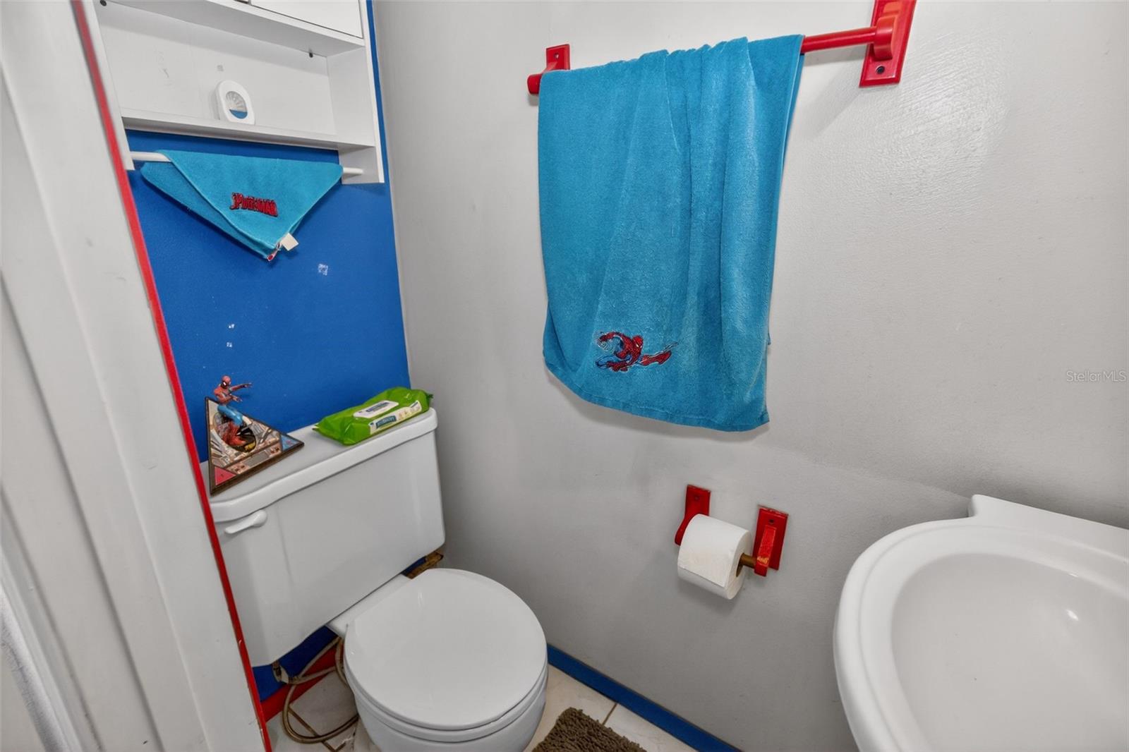 Image 24 of 34 For 10223 Armenia Avenue