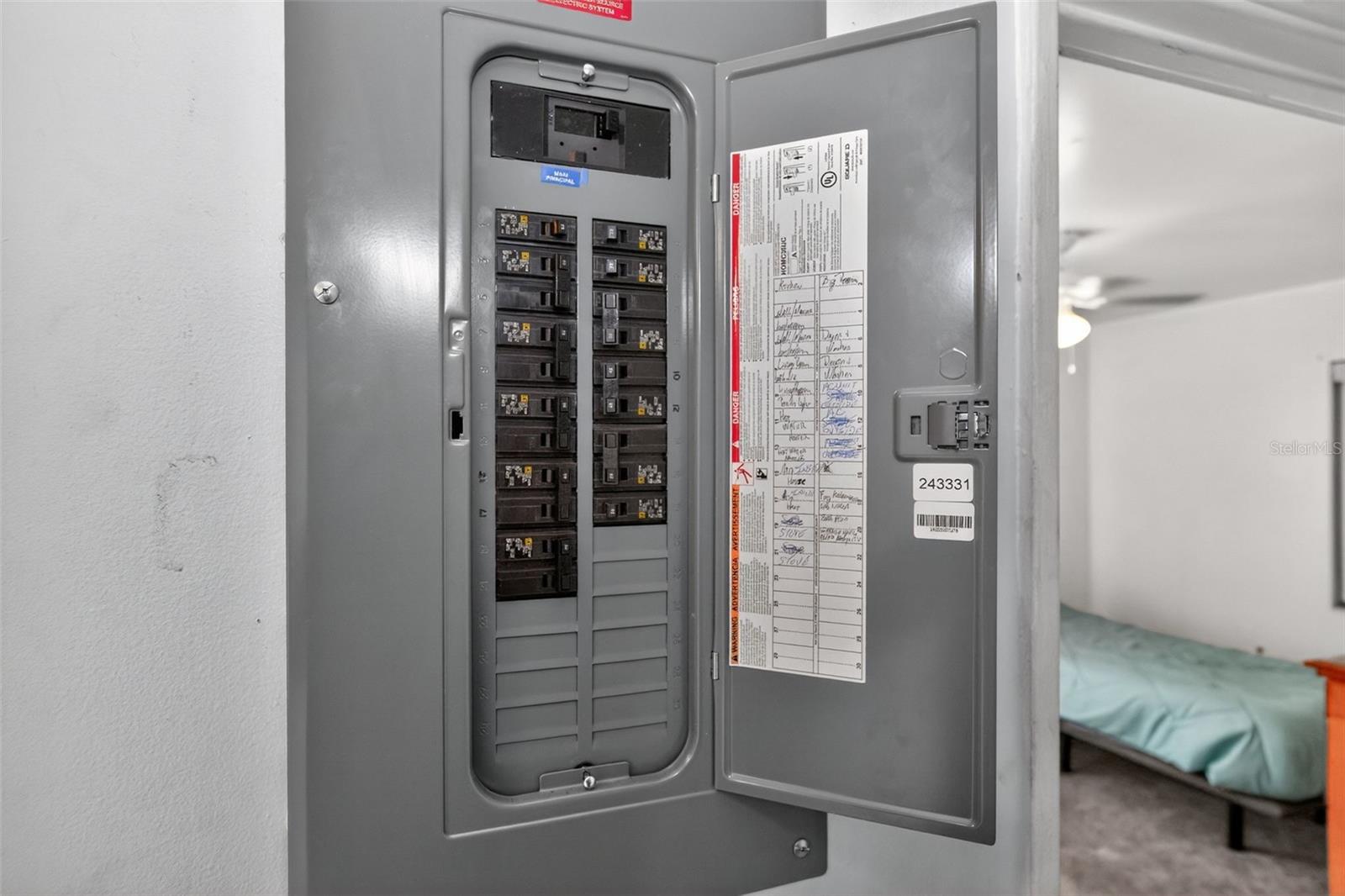 Image 29 of 34 For 10223 Armenia Avenue