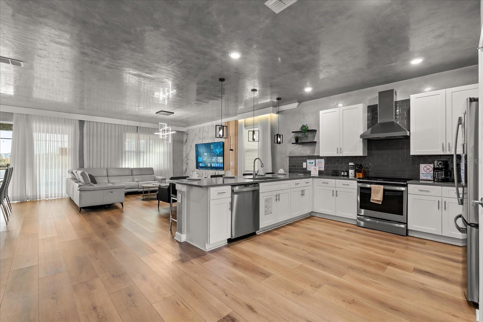 Image 10 of 53 For 4324 Prologue Way