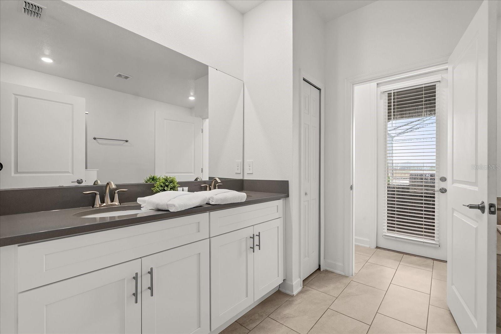 Image 35 of 53 For 4324 Prologue Way