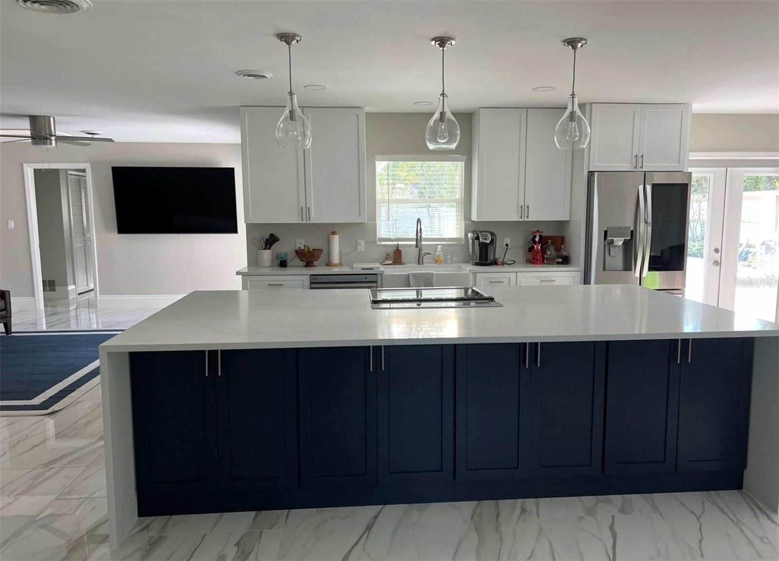 Image 5 of 14 For 1420 Lyndale Boulevard