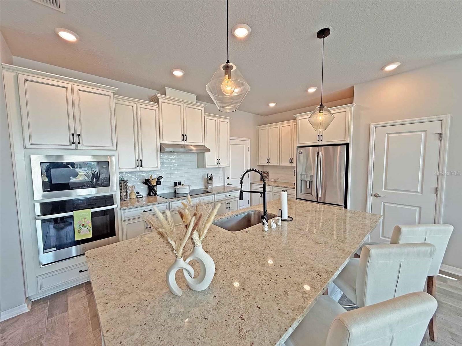 Image 16 of 38 For 13329 Magnolia Valley Drive