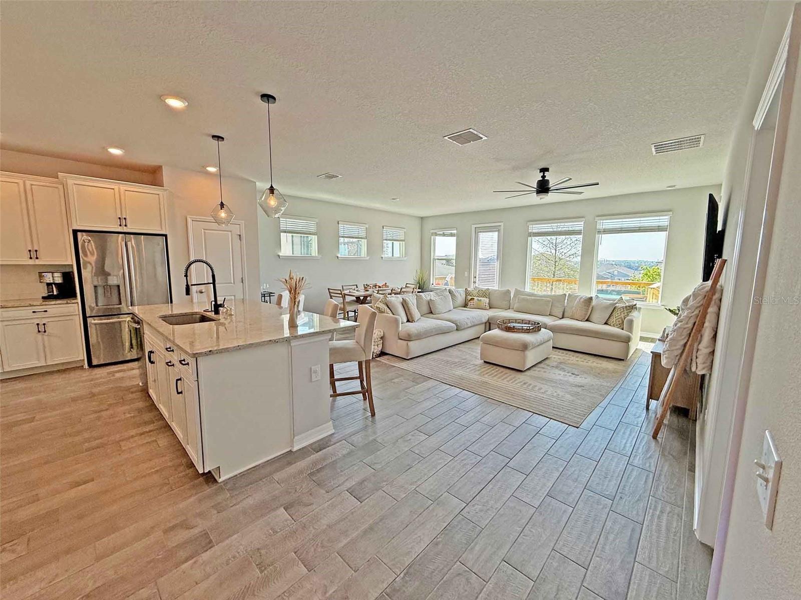 Image 8 of 38 For 13329 Magnolia Valley Drive