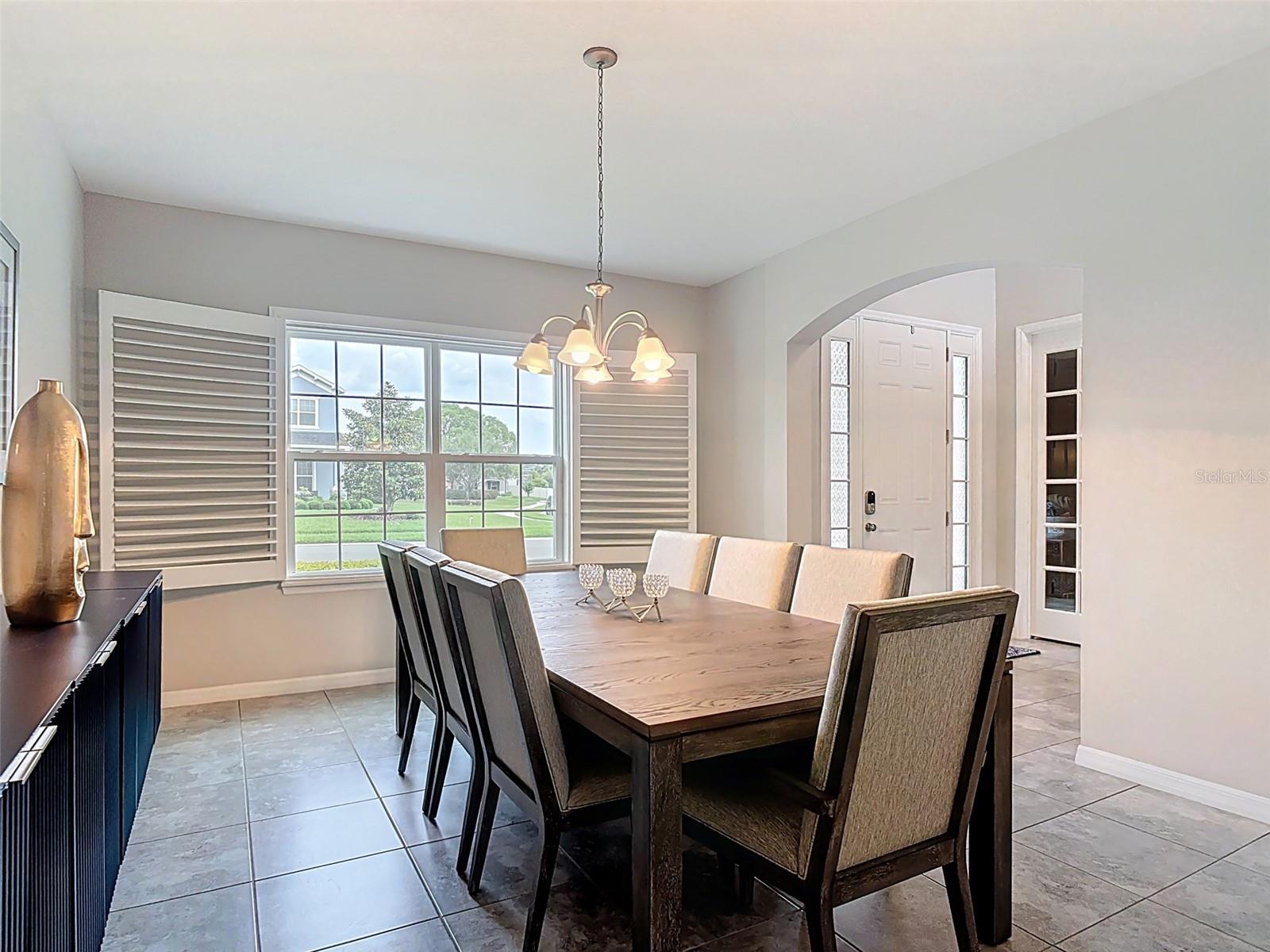 Image 3 of 28 For 14187 Jomatt Loop