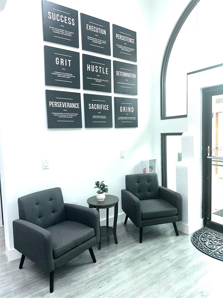 Image 5 of 14 For 314 Kentucky Avenue