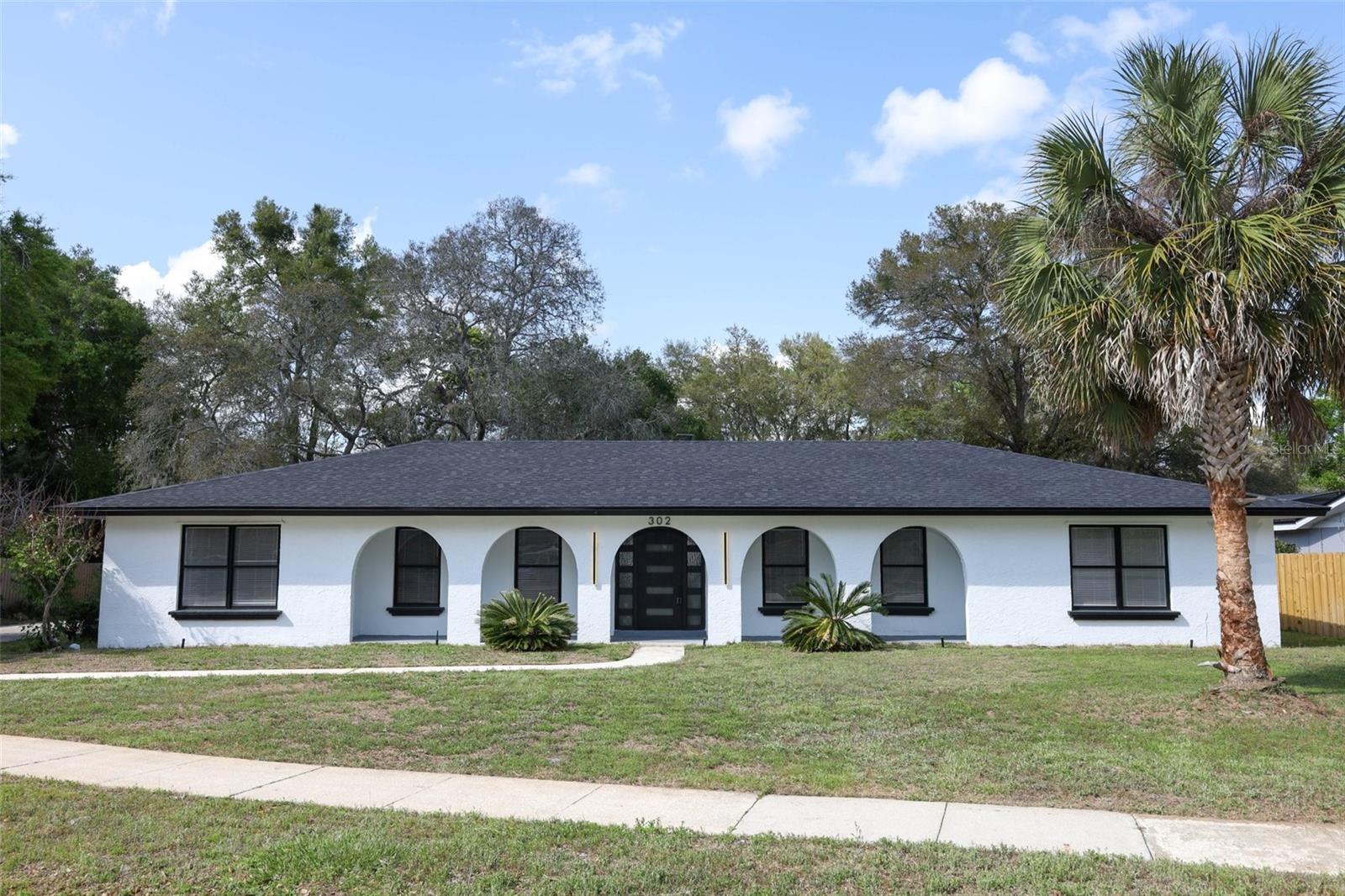 Image 2 of 40 For 302 Timbercove Circle