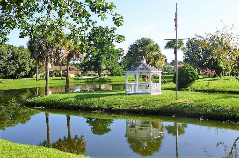 Image 31 of 40 For 302 Timbercove Circle